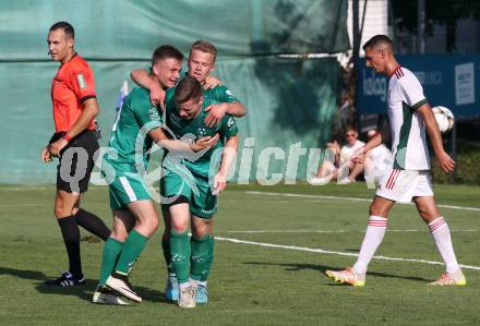 Fussball Europeada. Team Kaernten Koroska. Torjubel Mathias Christian Pegrin, Florian Verdel, Marjan Ogris-Martic. Klagenfurt, am 30.6.2022.
Foto: Kuess
---
pressefotos, pressefotografie, kuess, qs, qspictures, sport, bild, bilder, bilddatenbank