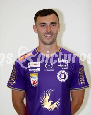 Fussball. Bundesliga. Austria Klagenfurt. Mannschaftsfototermin. Portrait.  Andy Irving.  Klagenfurt 8.7.2022.
Foto: Kuess
---
pressefotos, pressefotografie, kuess, qs, qspictures, sport, bild, bilder, bilddatenbank