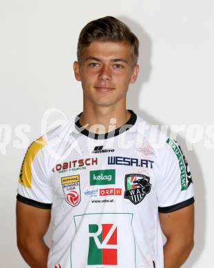 Fussball. Bundesliga. WAC. Mannschaftsfototermin. Portrait.  Pascal Mueller.  Wolfsberg 8.7.2022.
Foto: Kuess
---
pressefotos, pressefotografie, kuess, qs, qspictures, sport, bild, bilder, bilddatenbank