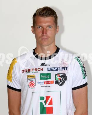 Fussball. Bundesliga. WAC. Mannschaftsfototermin. Portrait.  Simon Piesinger.  Wolfsberg 8.7.2022.
Foto: Kuess
---
pressefotos, pressefotografie, kuess, qs, qspictures, sport, bild, bilder, bilddatenbank