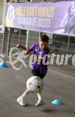 Fussball Viola Kirchtag. SK Austria Klagenfurt.  .  Klagenfurt, am 9.7.2022.
Foto: Kuess
---
pressefotos, pressefotografie, kuess, qs, qspictures, sport, bild, bilder, bilddatenbank