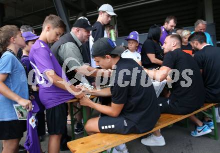 Fussball Viola Kirchtag. SK Austria Klagenfurt.  Lukas Fridrikas, Turgay Gemicibasi.  Klagenfurt, am 9.7.2022.
Foto: Kuess
---
pressefotos, pressefotografie, kuess, qs, qspictures, sport, bild, bilder, bilddatenbank