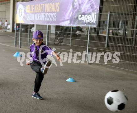 Fussball Viola Kirchtag. SK Austria Klagenfurt.  .  Klagenfurt, am 9.7.2022.
Foto: Kuess
---
pressefotos, pressefotografie, kuess, qs, qspictures, sport, bild, bilder, bilddatenbank