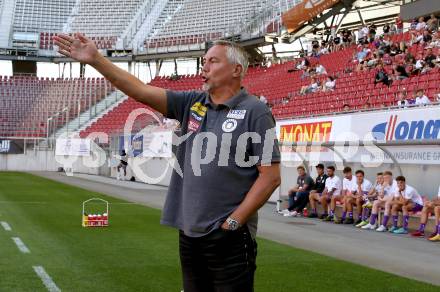 Fussball Testspiel. SK Austria Klagenfurt gegen Kaerntner Auswahl. Trainer Peter Pacult  (Austria Klagenfurt). KLagenfurt, am 9.7.2022.
Foto: Kuess
---
pressefotos, pressefotografie, kuess, qs, qspictures, sport, bild, bilder, bilddatenbank