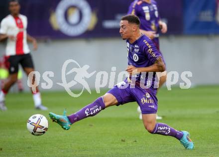 Fussball Testspiel. SK Austria Klagenfurt gegen FC Southampton.   Sinan Karweina (Klagenfurt). Klagenfurt, am 18.7.2022. 
Foto: Kuess

---
pressefotos, pressefotografie, kuess, qs, qspictures, sport, bild, bilder, bilddatenbank