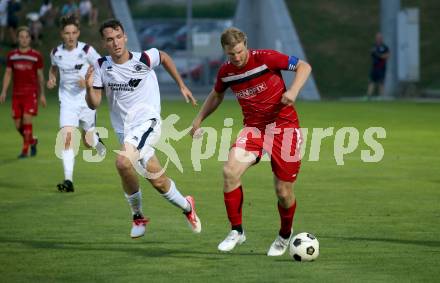 Fussball. Unterliga Ost. St. Veit gegen Sirnitz.  Michael Schritliser (St. Veit),    Martin Hinteregger (Sirnitz). St. Veit, 22.7.2022.
Foto: Kuess
---
pressefotos, pressefotografie, kuess, qs, qspictures, sport, bild, bilder, bilddatenbank