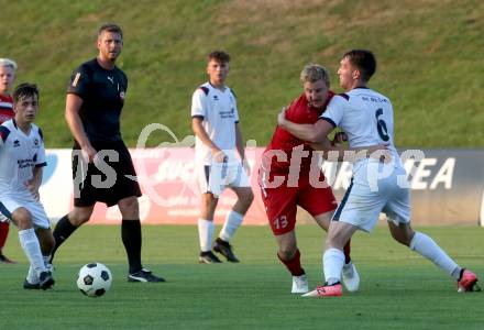 Fussball. Unterliga Ost. St. Veit gegen Sirnitz.  Moritz Johannes Kirbach (St. Veit),  Martin Hinteregger  (Sirnitz). St. Veit, 22.7.2022.
Foto: Kuess
---
pressefotos, pressefotografie, kuess, qs, qspictures, sport, bild, bilder, bilddatenbank