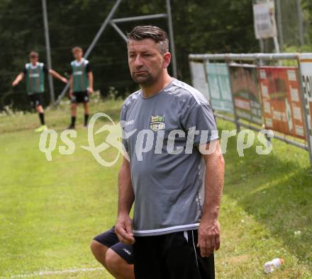 Fussball. Kaerntner Liga. Austria Klagenfurt Amat. gegen Koettmannsdorf.   Trainer Christian Sablatnig   (Koettmannsdorf). Brueckl, 23.7.2022.
Foto: Kuess
---
pressefotos, pressefotografie, kuess, qs, qspictures, sport, bild, bilder, bilddatenbank