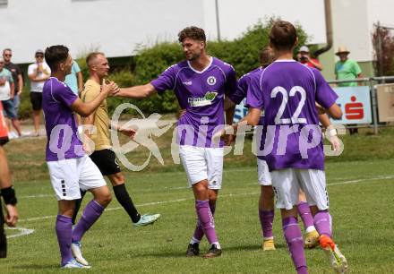 Fussball. Kaerntner Liga. Austria Klagenfurt Amat. gegen Koettmannsdorf.   Torjubel Patrick Hasenhuettl (Austria Klagenfurt Amat). Brueckl, 23.7.2022.
Foto: Kuess
---
pressefotos, pressefotografie, kuess, qs, qspictures, sport, bild, bilder, bilddatenbank