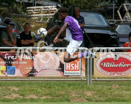 Fussball. Kaerntner Liga. Austria Klagenfurt Amat. gegen Koettmannsdorf.   Mersei Dieu Nsandi (Austria Klagenfurt Amat). Brueckl, 23.7.2022.
Foto: Kuess
---
pressefotos, pressefotografie, kuess, qs, qspictures, sport, bild, bilder, bilddatenbank