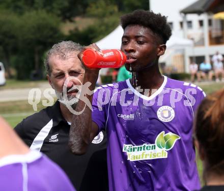 Fussball. Kaerntner Liga. Austria Klagenfurt Amat. gegen Koettmannsdorf.   Mersei Dieu Nsandi (Austria Klagenfurt Amat). Brueckl, 23.7.2022.
Foto: Kuess
---
pressefotos, pressefotografie, kuess, qs, qspictures, sport, bild, bilder, bilddatenbank