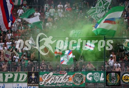 Fussball. Bundesliga. Austria Klagenfurt gegen Rapid Wien. Fans.  Klagenfurt, 31.7.2022.
Foto: Kuess
---
pressefotos, pressefotografie, kuess, qs, qspictures, sport, bild, bilder, bilddatenbank