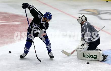 Eishockey. Bundesliga. VSV. Training. Jean Philippe Lamoureux, Elias Wallenta. Villach, 8.8.2022.
Foto: Kuess
---
pressefotos, pressefotografie, kuess, qs, qspictures, sport, bild, bilder, bilddatenbank