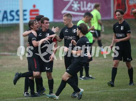 Fussball 2. Klasse C. St. Margarethen im Lavanttal gegen St. Paul. Torjubel Herbert Matthias Theuermann, Lukas Stefan Friesacher,  (St.Margarethen).  St. Matgarethen, am 6.8.2022.
Foto: Kuess
---
pressefotos, pressefotografie, kuess, qs, qspictures, sport, bild, bilder, bilddatenbank