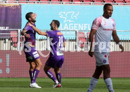 Fussball Bundesliga.  SK Austria Klagenfurt gegen FK Austria Wien.   Torjubel Markus Pink, Andrew Irving (Klagenfurt). Klagenfurt, am 28.8.2022. 
Foto: Kuess

---
pressefotos, pressefotografie, kuess, qs, qspictures, sport, bild, bilder, bilddatenbank