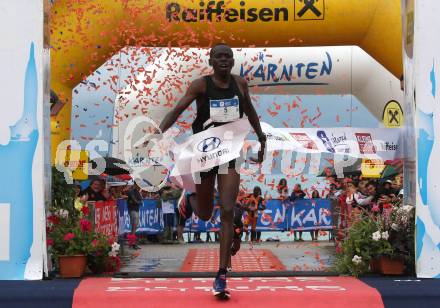 Kaernten laeuft. Samuel Mailu. Klagenfurt, am 28.8.2022.
Foto: Kuess
---
pressefotos, pressefotografie, kuess, qs, qspictures, sport, bild, bilder, bilddatenbank