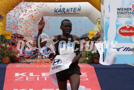 Kaernten laeuft.   Samwel Mailu. Klagenfurt, am 28.8.2022.
Foto: Kuess
---
pressefotos, pressefotografie, kuess, qs, qspictures, sport, bild, bilder, bilddatenbank
