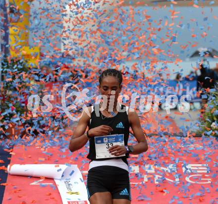 Kaernten laeuft.   Bekelech Gudeta. Klagenfurt, am 28.8.2022.
Foto: Kuess
---
pressefotos, pressefotografie, kuess, qs, qspictures, sport, bild, bilder, bilddatenbank