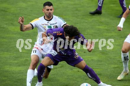 Fussball Bundesliga.  WAC gegen SK Austria Klagenfurt.  Tai Baribo,   (WAC),  Maximiliano Moreira Romero  (Klagenfurt). Wolfsberg, am 4.9..2022. 
Foto: Kuess

---
pressefotos, pressefotografie, kuess, qs, qspictures, sport, bild, bilder, bilddatenbank