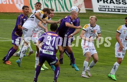 Fussball Bundesliga.  WAC gegen SK Austria Klagenfurt.   Dominik Baumgartner,  (WAC),    Nicolas Wimmer (Klagenfurt). Wolfsberg, am 4.9..2022. 
Foto: Kuess

---
pressefotos, pressefotografie, kuess, qs, qspictures, sport, bild, bilder, bilddatenbank
