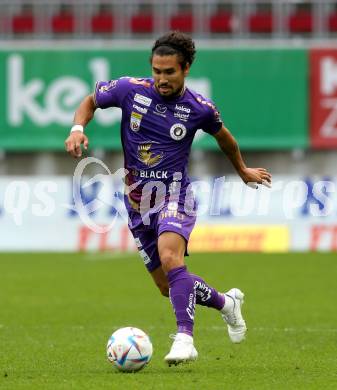 Fussball Bundesliga.  SK Austria Klagenfurt gegen SK Puntigamer Sturm Graz.  Maximiliano Moreira Romero  (Klagenfurt). Klagenfurt, am 11.9..2022. 
Foto: Kuess

---
pressefotos, pressefotografie, kuess, qs, qspictures, sport, bild, bilder, bilddatenbank