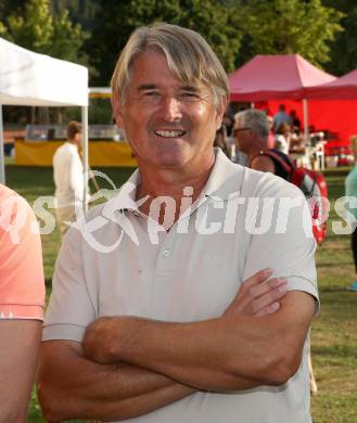 Eishockey Bundesliga. Pokaluebergabe durch Gemeinde Keutschach.   Rudolf Rudi Koenig. Keutschach, am 29.8.2022.
Foto: Kuess
---
pressefotos, pressefotografie, kuess, qs, qspictures, sport, bild, bilder, bilddatenbank