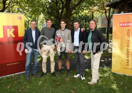 EBEL. Eishockey Bundesliga. KAC. Wahl zum Kaerntner Eishockey Superstar. Bernhard Bieche, Gerhard Petschar, Lukas Haudum, Hannes Orasche, Hannes Schoby. Klagenfurt, am 12.9.2021.
Foto: Kuess
www.qspictures.net

---
pressefotos, pressefotografie, kuess, qs, qspictures, sport, bild, bilder, bilddatenbank