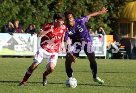 Fussball Testspiel. SK Austria Klagenfurt gegen GAK.  Emilian Metu (Klagenfurt), Thorsten Schriebl (Graz). St. Michael im Lavanttal, am 23.9.2022.
Foto: Kuess
---
pressefotos, pressefotografie, kuess, qs, qspictures, sport, bild, bilder, bilddatenbank