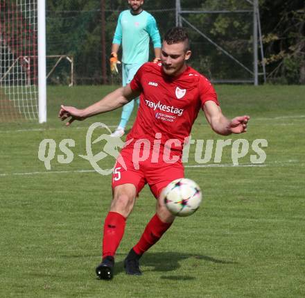 Fussball. Kaerntner Liga. Atus Ferlach gegen SV Feldkirchen.  Martin Posratschnig  (Ferlach). Ferlach, 24.9.2022.
Foto: Kuess
---
pressefotos, pressefotografie, kuess, qs, qspictures, sport, bild, bilder, bilddatenbank