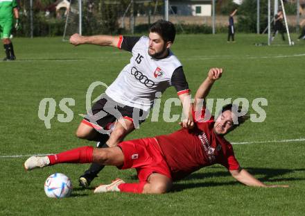 Fussball. 1. KLasse D. Sittersdorf gegen Rueckersdorf.  Patrick Gregoritsch  (Sittersdorf),  Paul Armin Uster  (Rueckersdorf).  Sittersdorf, am 2.10.2022. 
Foto: Kuess
---
pressefotos, pressefotografie, kuess, qs, qspictures, sport, bild, bilder, bilddatenbank