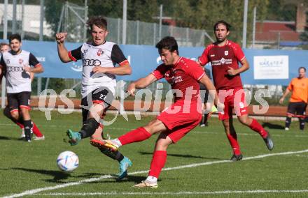 Fussball. 1. KLasse D. Sittersdorf gegen Rueckersdorf.   Oliver Planteu (Sittersdorf),  Sascha Adrian Kremer  (Rueckersdorf).  Sittersdorf, am 2.10.2022. 
Foto: Kuess
---
pressefotos, pressefotografie, kuess, qs, qspictures, sport, bild, bilder, bilddatenbank