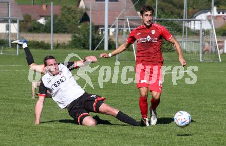 Fussball. 1. KLasse D. Sittersdorf gegen Rueckersdorf.  Pascal Urch  (Sittersdorf),   Nik Burkeljca (Rueckersdorf).  Sittersdorf, am 2.10.2022. 
Foto: Kuess
---
pressefotos, pressefotografie, kuess, qs, qspictures, sport, bild, bilder, bilddatenbank