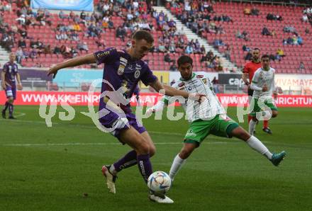 Fussball Bundesliga. SK Austria Klagenfurt gegen SC Austria Lustenau.  Andrew Irving, (Klagenfurt), Hakim Guenouche  (Lustenau). Klagenfurt, am 8.10.2022.
Foto: Kuess
---
pressefotos, pressefotografie, kuess, qs, qspictures, sport, bild, bilder, bilddatenbank