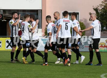 Fussball. Kaerntner Liga.  Bleiburg gegen ASK.  Torjubel   (Bleiburg).  Bleiburg,  am 2.10.2022. 
Foto: Kuess
---
pressefotos, pressefotografie, kuess, qs, qspictures, sport, bild, bilder, bilddatenbank