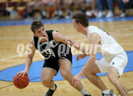 Basketball 2. Liga 2022/2023. Grunddurchgang 1. Runde.  KOS Celovec gegen  RAIDERS Tirol.   Andi Smrtnik (KOS),  Leart Perani (Tirol). Klagenfurt, am 8.10.2022.
Foto: Kuess
www.qspictures.net
---
pressefotos, pressefotografie, kuess, qs, qspictures, sport, bild, bilder, bilddatenbank