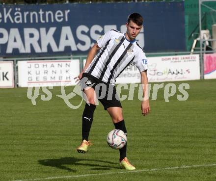 Fussball. Kaerntner Liga.  Bleiburg gegen ASK.  Teo Mrkonjic  (Bleiburg).  Bleiburg,  am 2.10.2022. 
Foto: Kuess
---
pressefotos, pressefotografie, kuess, qs, qspictures, sport, bild, bilder, bilddatenbank