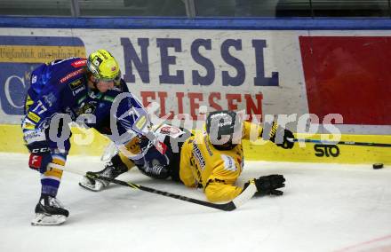 EBEL. Eishockey Bundesliga. VSV gegen HC Pustertal Woelfe.  Philipp Lindner,  (VSV),   Reece Kenneth Willcox (Pustertal). Villach, am 14.10.2022.
Foto: Kuess
www.qspictures.net
---
pressefotos, pressefotografie, kuess, qs, qspictures, sport, bild, bilder, bilddatenbank