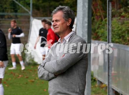 Fussball. Kaerntner Liga.  KAC gegen Atus Ferlach.   Trainer Klaus Thuller (KAC),  Klagenfurt,  am 15.10.2022. 
Foto: Kuess
---
pressefotos, pressefotografie, kuess, qs, qspictures, sport, bild, bilder, bilddatenbank