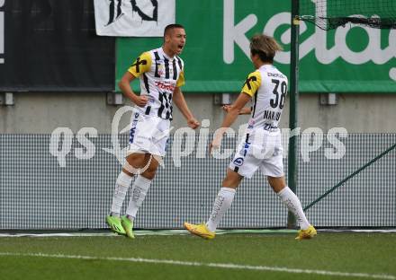 Fussball Bundesliga. SK Austria Klagenfurt gegen LASK  Torjubel  Marin Ljubicic, Keito Nakamura (LASK). Klagenfurt, am 15.10.2022.
Foto: Kuess
---
pressefotos, pressefotografie, kuess, qs, qspictures, sport, bild, bilder, bilddatenbank