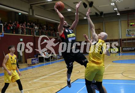 Basketball 2. Liga 2022/2023. Grunddurchgang 2. Runde.  Woerthersee Piraten gegen  Mattersburg Rocks.   Sead Mulalic (Piraten),  Tobias Winkler (Mattersburg). Klagenfurt, am 15.10.2022.
Foto: Kuess
www.qspictures.net
---
pressefotos, pressefotografie, kuess, qs, qspictures, sport, bild, bilder, bilddatenbank