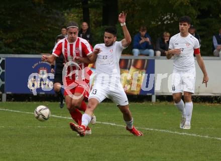 Fussball. Kaerntner Liga.  KAC gegen Atus Ferlach.   Patrick Legner (KAC),   Nemanja Veselinovic (Ferlach).  Klagenfurt,  am 15.10.2022. 
Foto: Kuess
---
pressefotos, pressefotografie, kuess, qs, qspictures, sport, bild, bilder, bilddatenbank