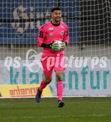 Fussball Bundesliga. SK Austria Klagenfurt gegen LASK   Phillip Menzel (Klagenfurt). Klagenfurt, am 15.10.2022.
Foto: Kuess
---
pressefotos, pressefotografie, kuess, qs, qspictures, sport, bild, bilder, bilddatenbank