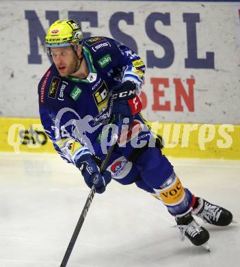 EBEL. Eishockey Bundesliga. EC VSV gegen Migross Supermercati Asiago Hockey.   Kevin Moderer (VSV). Villach, am 18.10.2022.
Foto: Kuess
www.qspictures.net
---
pressefotos, pressefotografie, kuess, qs, qspictures, sport, bild, bilder, bilddatenbank