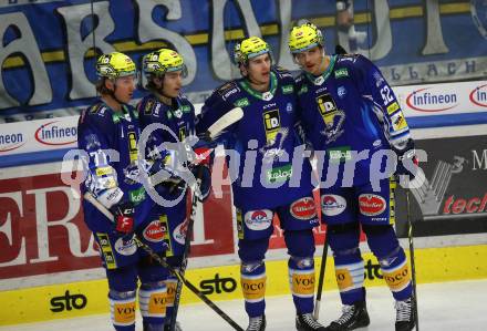 EBEL. Eishockey Bundesliga. EC VSV gegen Migross Supermercati Asiago Hockey.  Torjubel Philipp Lindner, Johannes Tschurnig, Felix Maxa, Nicolas Rivett-Mattinen (VSV). Villach, am 18.10.2022.
Foto: Kuess
www.qspictures.net
---
pressefotos, pressefotografie, kuess, qs, qspictures, sport, bild, bilder, bilddatenbank