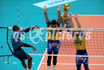 Volleyball. CEV Cup. SK Zadruga Aich/Dob gegen Calcit Kamnik.  Anastasios Aspiotis, Alpar Szabo (Aich/Dob). Bleiburg, am 19.10.2022.
Foto: Kuess
---
pressefotos, pressefotografie, kuess, qs, qspictures, sport, bild, bilder, bilddatenbank