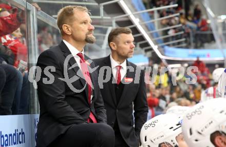 EBEL. Eishockey Bundesliga. EC KAC gegen  Steinbach Black Wings 1992. Trainer Petri Matikainen, Co-Trainer Juha Vuori  (KAC). Klagenfurt, am 21.10.2022.
Foto: Kuess
www.qspictures.net
---
pressefotos, pressefotografie, kuess, qs, qspictures, sport, bild, bilder, bilddatenbank