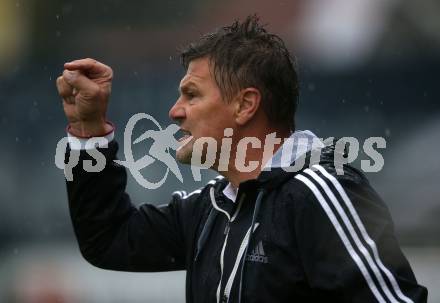 Fussball. Kaerntner Liga. Bleiburg gegen Lendorf.  Trainer Johannes Matschek  (Bleiburg), Bleiburg, am 22.10.2022.
Foto: Kuess
---
pressefotos, pressefotografie, kuess, qs, qspictures, sport, bild, bilder, bilddatenbank