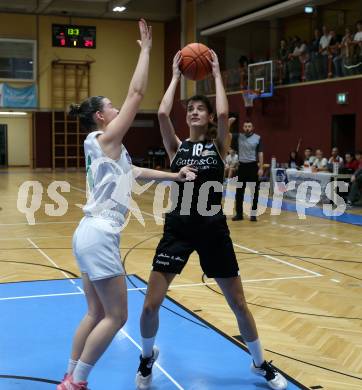 Basketball Damen Superliga. Grunddurchgang 4. Runde. KOS Celovec Damen gegen Basket Flames Women.  Alina Seher (KOS),  Agatija Vukicevic (Basket Flames). Klagenfurt, 22.10.2022.
Foto: Kuess
---
pressefotos, pressefotografie, kuess, qs, qspictures, sport, bild, bilder, bilddatenbank