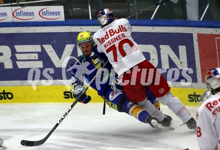 EBEL. Eishockey Bundesliga. EC VSV gegen EC Red Bull Salzburg.  Anthony Luciani,  (VSV),    Benjamin Nissner (Salzburg). Villach, am 23.10.2022.
Foto: Kuess
www.qspictures.net
---
pressefotos, pressefotografie, kuess, qs, qspictures, sport, bild, bilder, bilddatenbank