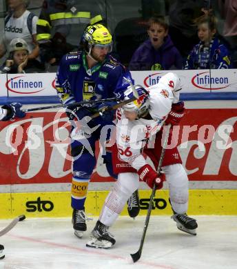 EBEL. Eishockey Bundesliga. EC VSV gegen EC Red Bull Salzburg.  Maximilian Rebernig, (VSV),    Devin Steffler (Salzburg). Villach, am 23.10.2022.
Foto: Kuess
www.qspictures.net
---
pressefotos, pressefotografie, kuess, qs, qspictures, sport, bild, bilder, bilddatenbank